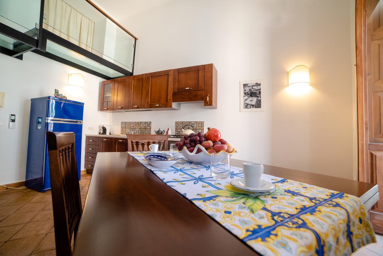 Vilagos Apartments & Loft Таорміна Екстер'єр фото